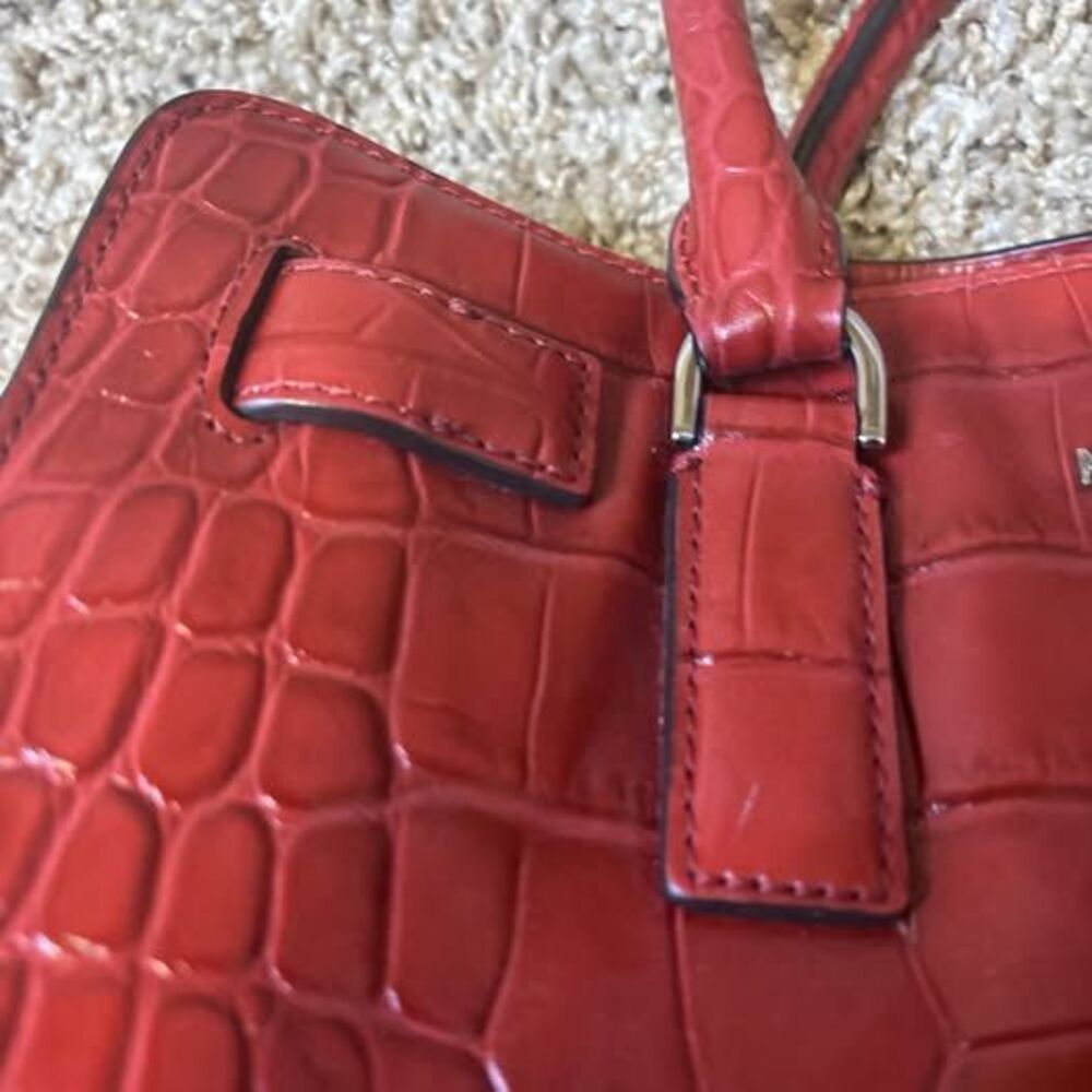 Michael Kors Tote Shoulderbag Dillon Crocodile Red Leather Removable Strap Y2K - Picture 4 of 10